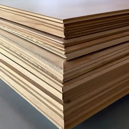 Почему поверхность фанеры играет важную роль в итоговом результате